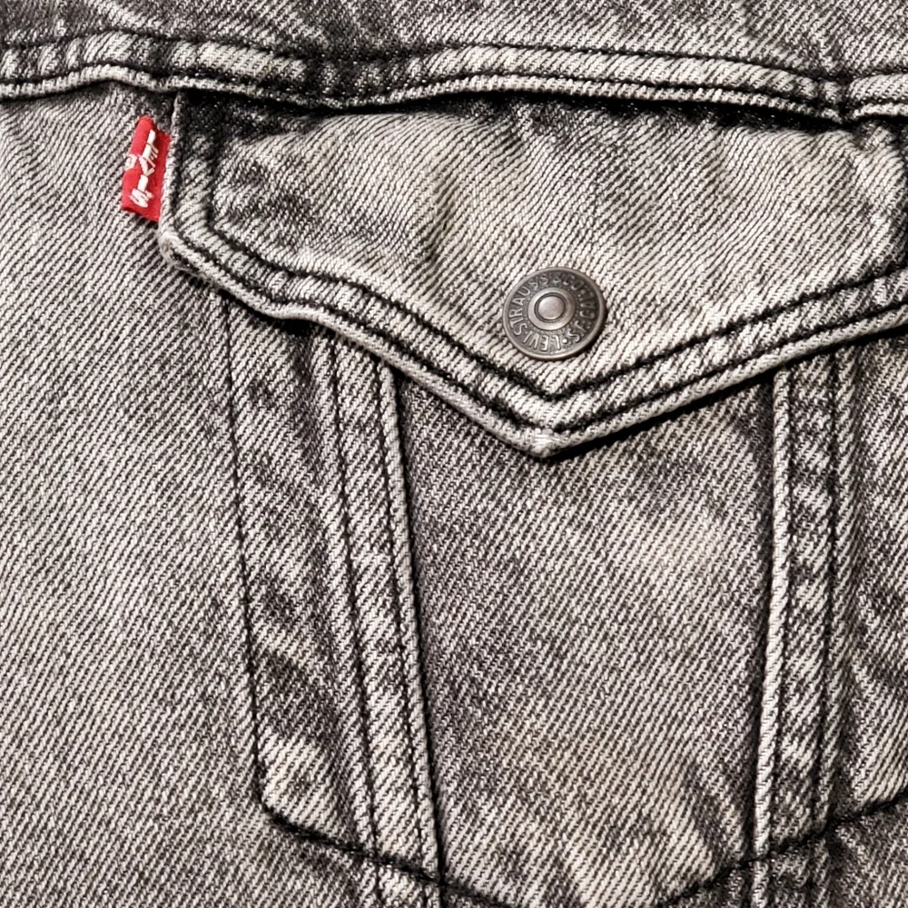 Levi's Vintage Relaxed Fit Sherpa Trucker Jacket Gray Wash Size XXL